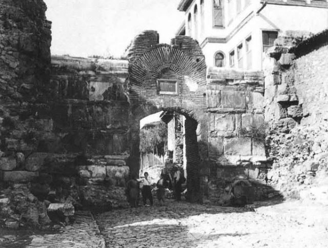Bir zamanlar Bursa
