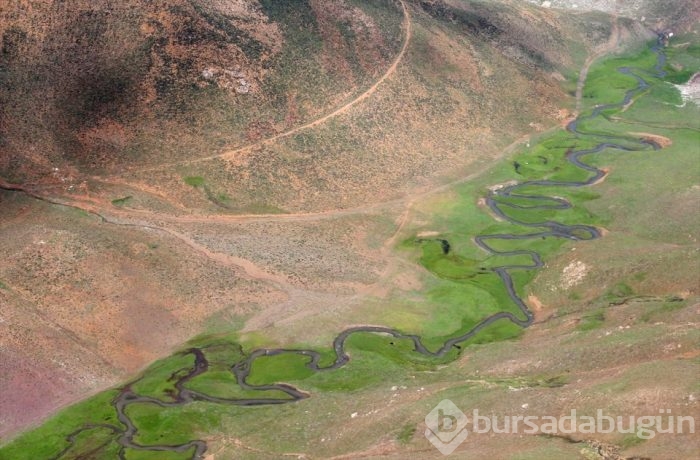 Muhteşem fotoğraflarla 'Gökyüzünden Hakkari'