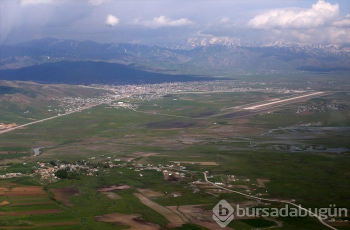 Muhteşem fotoğraflarla 'Gökyüzünden Hakkari'