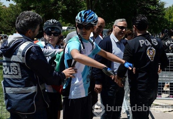 CHP Anıtkabir'e yürüdü