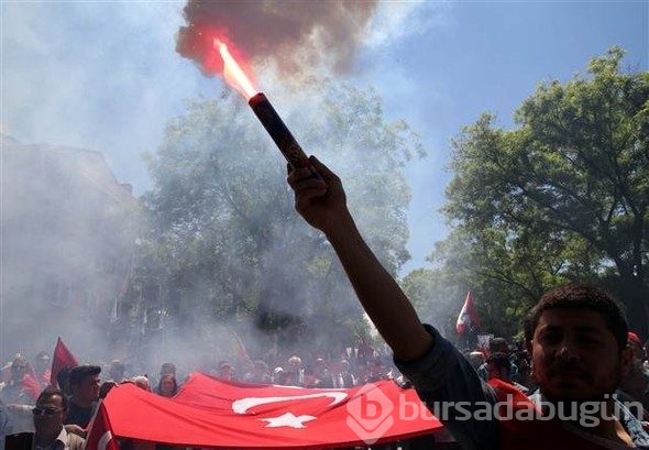 CHP Anıtkabir'e yürüdü