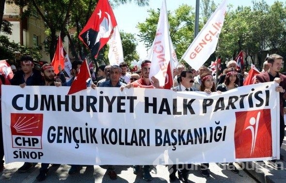 CHP Anıtkabir'e yürüdü