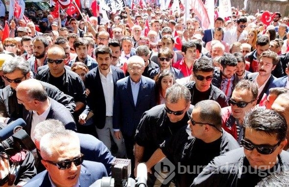 CHP Anıtkabir'e yürüdü