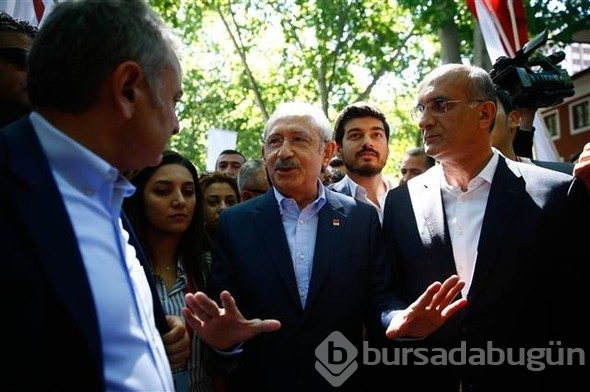 CHP Anıtkabir'e yürüdü