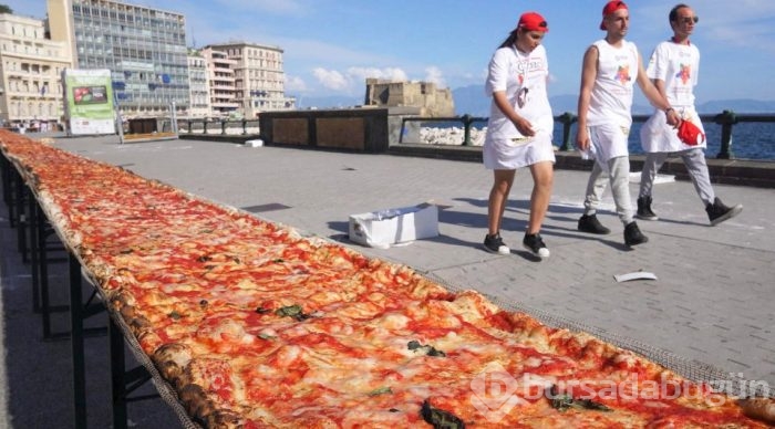Dünyanın en uzun pizzası 1853 metre