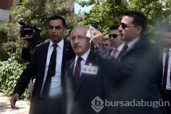 Kılıçdaroğlu'na yumurtalı saldırı