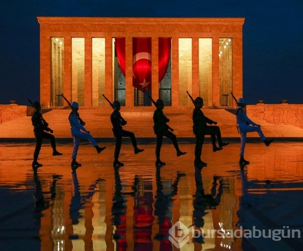 Anıtkabir'de gece