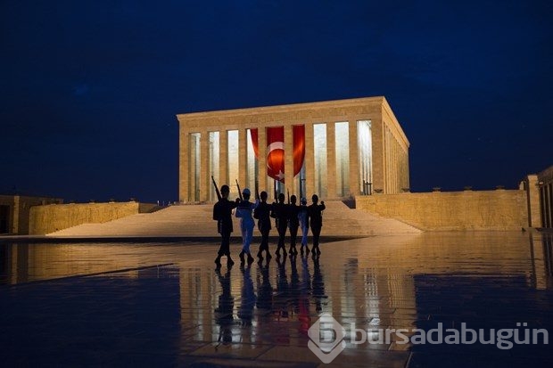 Anıtkabir'de gece