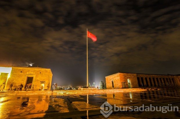 Anıtkabir'de gece