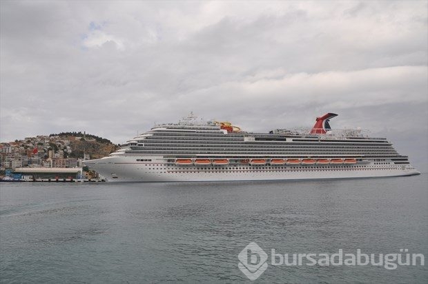 4 bin turist getirdi