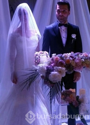 Sinan Özen, Burcu Kartal ile evlendi