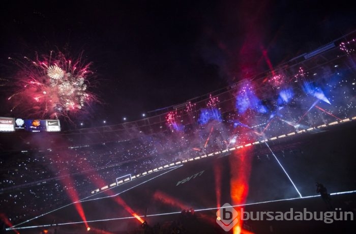 Barcelona, zaferlerini kutladı