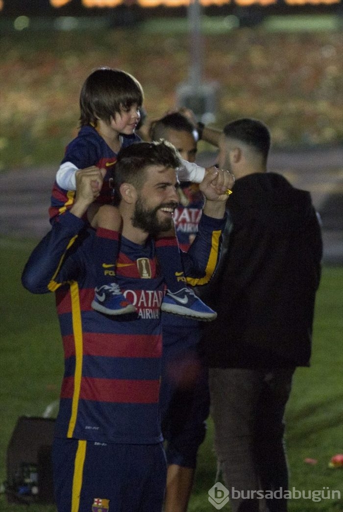 Barcelona, zaferlerini kutladı