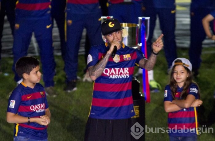 Barcelona, zaferlerini kutladı