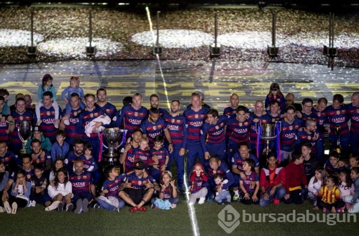 Barcelona, zaferlerini kutladı