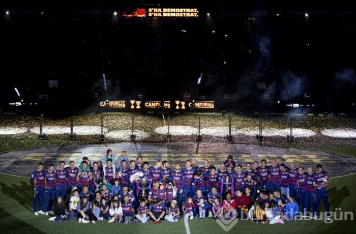 Barcelona, zaferlerini kutladı