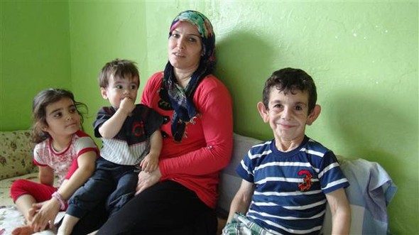 Yaşını duyan şok oluyor