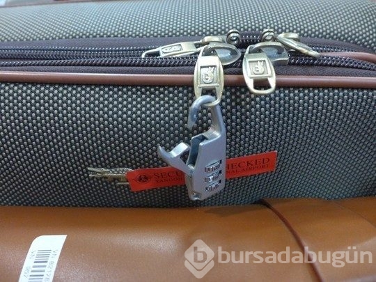 Havada hırsız yolculara dikkat