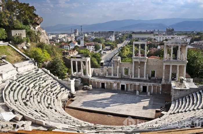 Avrupa'nın bilinmeyen tatil cennetleri!
