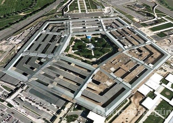 Google Earth'e yansıyan sıradışı görüntüler