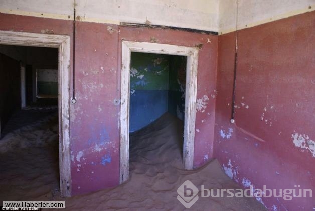 Çöl tarafından yutulan şehir: Kolmanskop