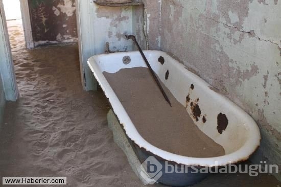 Çöl tarafından yutulan şehir: Kolmanskop