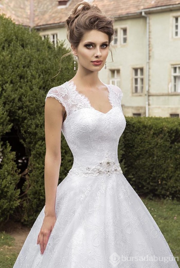 A kesim gelinlikler