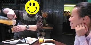 Yeni trend sahte erkek arkadaş kiralamak