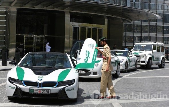 Dubai polisinin garajı dudak uçuklattı