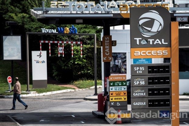 Fransa'da yeni çalışma yasasına öfke büyüyor
