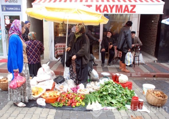 Orhaneli Pazarı'na gitmediyseniz çok şey kaçırıyorsunuz