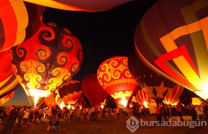 Dünyanın dört bir yanından rengarenk festivaller