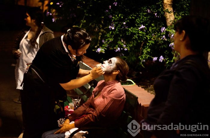 Dünyanın dört bir yanından rengarenk festivaller