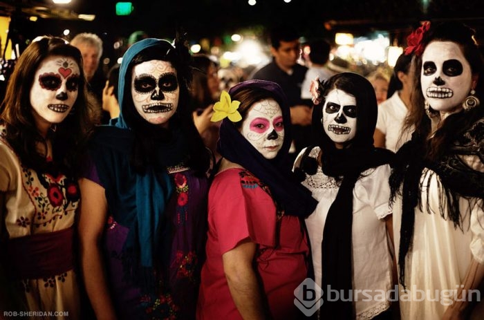Dünyanın dört bir yanından rengarenk festivaller