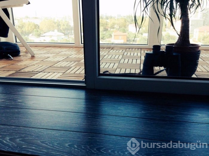 Oysa bu teras katı dökülüyordu...	
