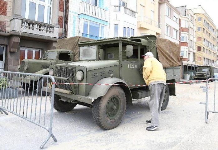 325 kişi ünlü yönetmenin komutunu bekledi