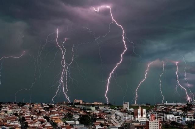 Harika yıldırım fotoğrafları