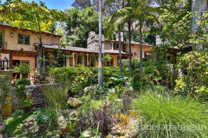 Jennifer Lopez'in yeni evi