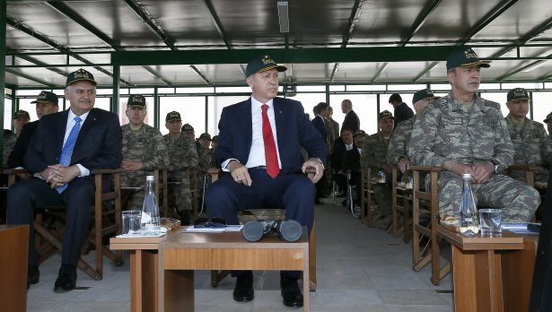 Cumhurbaşkanı ve Başbakan Efes 2016 tatbikatında