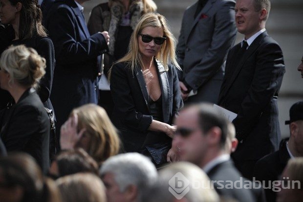 42'lik Kate Moss'a 18'lik sevgili