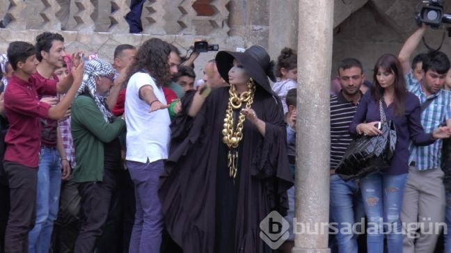 Bülent Ersoy'un zincirinin sırrı ortaya çıktı