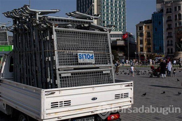 Beyoğlu Taksim'de Gezi Parkı önlemi