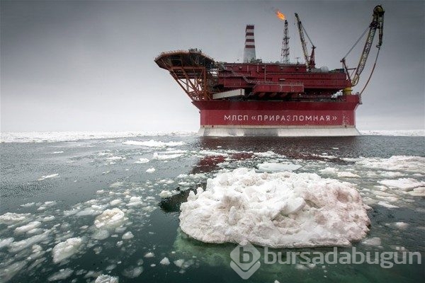 Rusya'nın kutuplardaki petrol platformu!