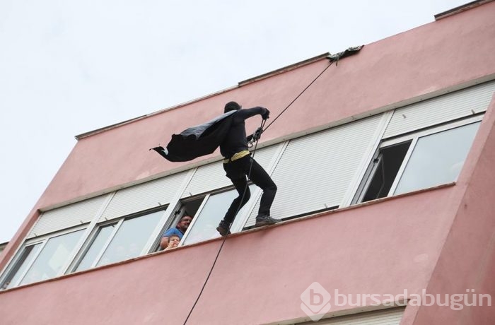 Arnavutluk polisi öyle bir şey yaptı ki...