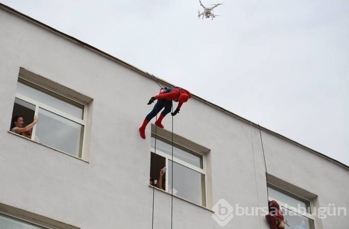 Arnavutluk polisi öyle bir şey yaptı ki...