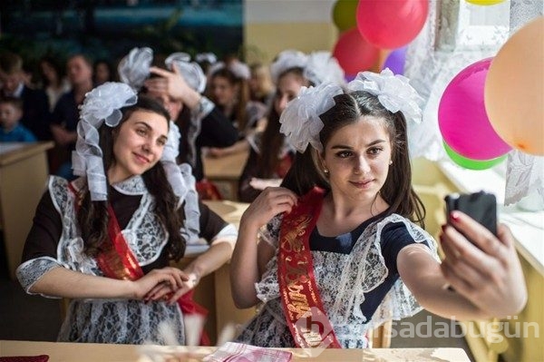Öğrencilerin "son zil" çılgınlığı
