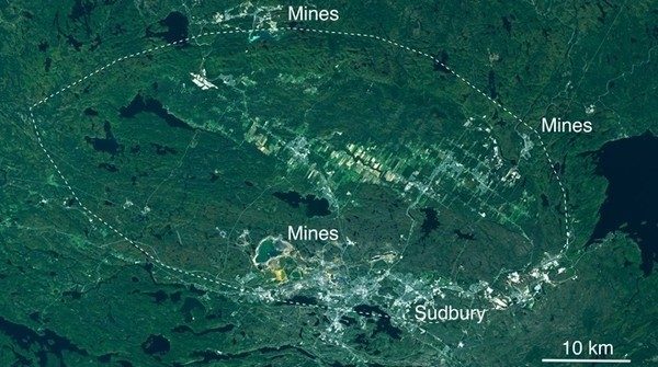 Dünyada göktaşı çarpması sonucu oluşmuş en büyük çukurlar