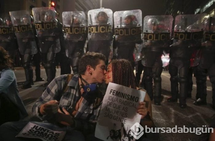 Brezilyalı kadınlardan büyük protesto