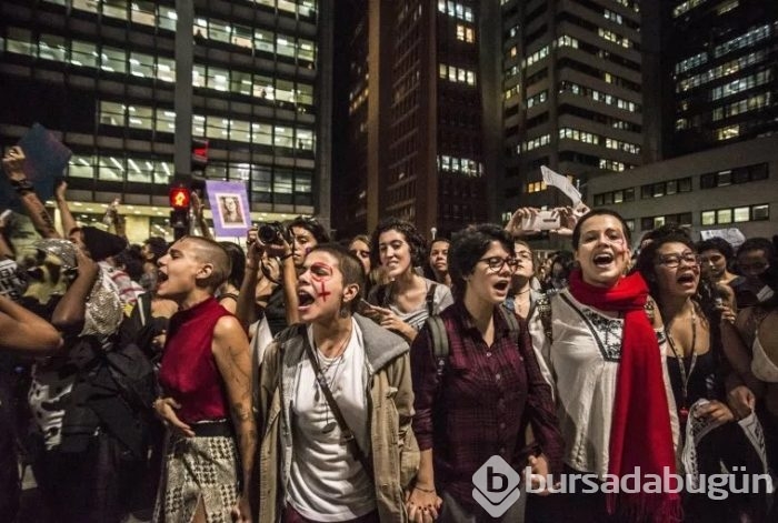Brezilyalı kadınlardan büyük protesto