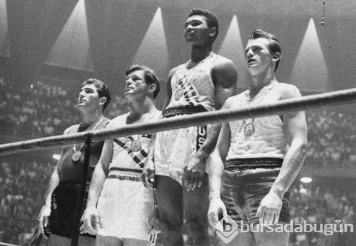 Muhammed Ali hayatını kaybetti